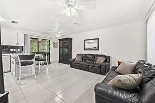3906 Kewanee Rd, Lake Worth, FL 33462 - Photo 3