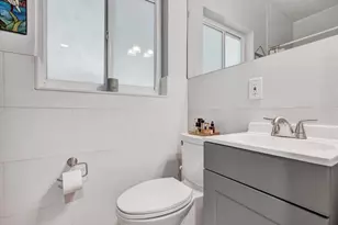 13105 NE 13th Ave, North Miami, FL 33161 - Photo 11