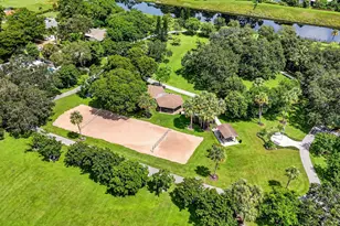 760 NW 41st Terrace, Deerfield Beach, FL 33442 - Photo 37