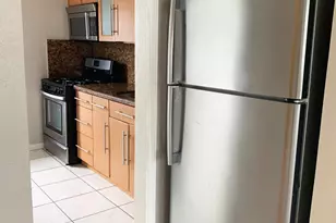 555 SW 16th Ave, Miami, FL 33135 - Photo 3