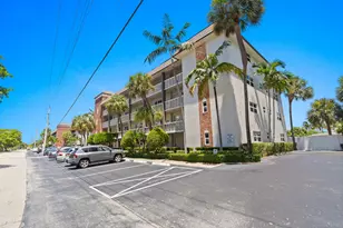 3121 NE 51st St, Fort Lauderdale, FL 33308 - Photo 17