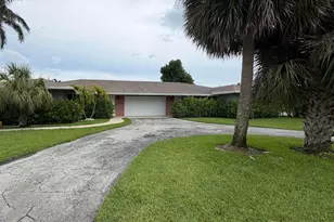 498 W Conference Dr, Boca Raton, FL 33486 - Photo 21