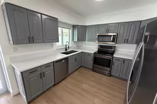 498 W Conference Dr, Boca Raton, FL 33486 - Photo 1