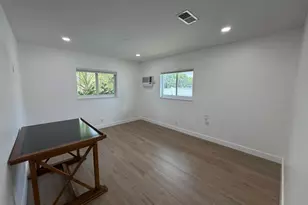 498 W Conference Dr, Boca Raton, FL 33486 - Photo 13