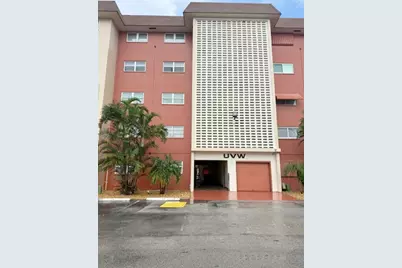 5300 Washington Street #W515, Hollywood, FL 33021 - Photo 1