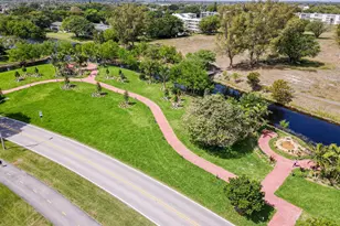 279 Tilford M, Deerfield Beach, FL 33442 - Photo 19