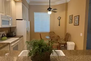 4 Harbour Isle Dr E, Fort Pierce, FL 34949 - Photo 3