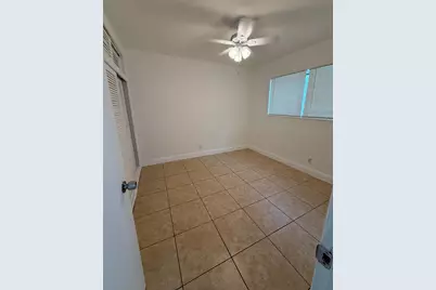 760 NW 4th Street #2, Hallandale Beach, FL 33009 - Photo 11
