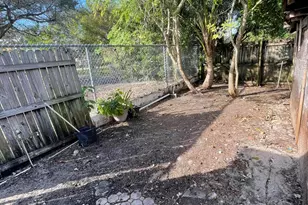 2301 NW 23rd Ln, Fort Lauderdale, FL 33311 - Photo 9