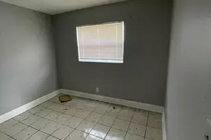 2301 NW 23rd Ln, Fort Lauderdale, FL 33311 - Photo 15