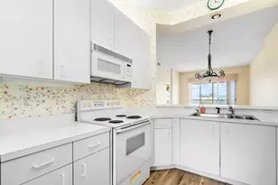 7904 Trent Dr, Tamarac, FL 33321 - Photo 5