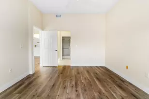 7904 Trent Dr, Tamarac, FL 33321 - Photo 11