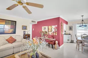 810 Burgundy Q, Delray Beach, FL 33484 - Photo 7