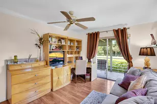 810 Burgundy Q, Delray Beach, FL 33484 - Photo 19