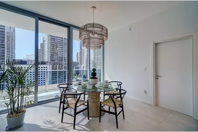 200 Biscayne Blvd Way #1408, Miami, FL 33131 - Photo 15