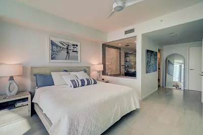 200 Biscayne Blvd Way #1408, Miami, FL 33131 - Photo 5
