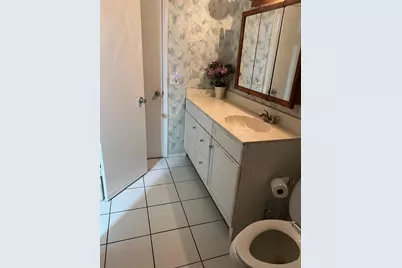 105 Royal Park Drive #1D, Oakland Park, FL 33309 - Photo 11