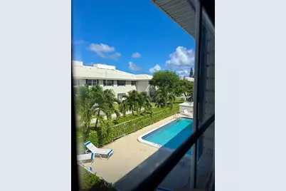 299 SW 7th Street #2070, Boca Raton, FL 33432 - Photo 11