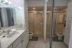 8421 SW 39th Ct, Davie, FL 33328 - Photo 9