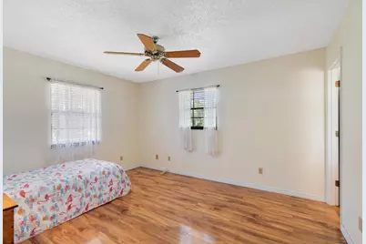 7590 58th Court, Vero Beach, FL 32967 - Photo 11