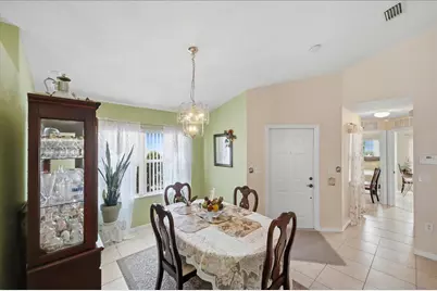 401 SW Lake Forest Way, Port Saint Lucie, FL 34986 - Photo 5