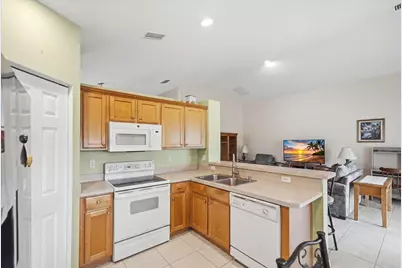 401 SW Lake Forest Way, Port Saint Lucie, FL 34986 - Photo 11