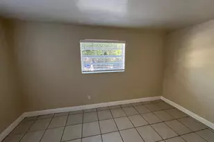 1370 NE 119th St, Miami, FL 33161 - Photo 45