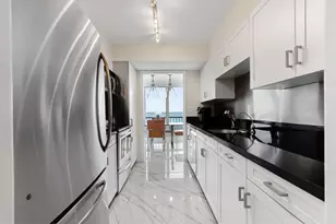 5550 N Ocean Dr, Singer Island, FL 33404 - Photo 5