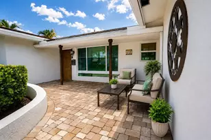 2832 NE 34th St, Lighthouse Point, FL 33064 - Photo 11