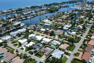 2832 NE 34th St, Lighthouse Point, FL 33064 - Photo 1