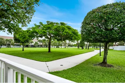 50 Palm Lane, Royal Palm Beach, FL 33411 - Photo 7