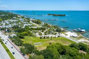 664 Vocelle Ave, Sebastian, FL 32958 - Photo 31