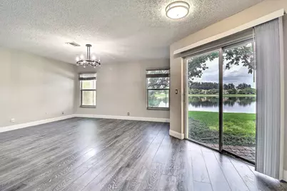 6427 Adriatic Way, West Palm Beach, FL 33413 - Photo 5