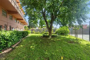 620 Tennis Club Dr, Fort Lauderdale, FL 33311 - Photo 31