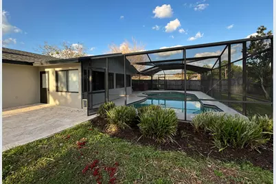 202 SW Crescent Avenue, Port Saint Lucie, FL 34984 - Photo 37