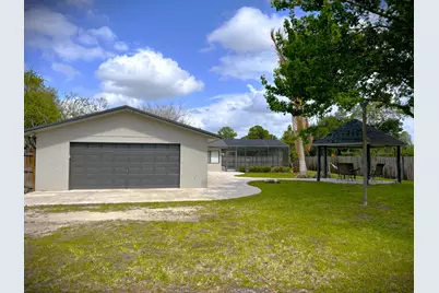 202 SW Crescent Avenue, Port Saint Lucie, FL 34984 - Photo 31
