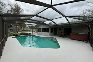 202 SW Crescent Ave, Port Saint Lucie, FL 34984 - Photo 23