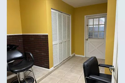 202 SW Crescent Avenue, Port Saint Lucie, FL 34984 - Photo 19