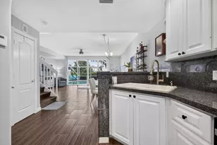 209 Fortuna Dr, Palm Beach Gardens, FL 33410 - Photo 43