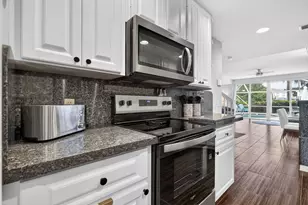 209 Fortuna Dr, Palm Beach Gardens, FL 33410 - Photo 31