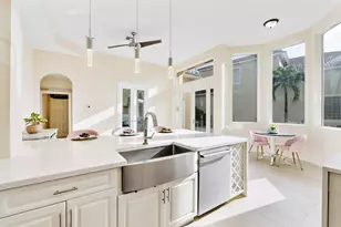 12472 NW 57th St, Coral Springs, FL 33067 - Photo 7