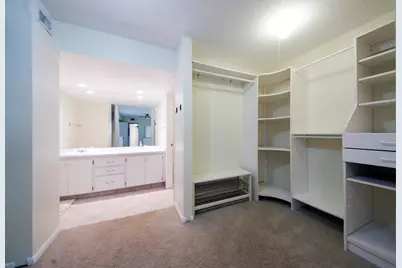 1700 Embassy Drive #Apt 504, West Palm Beach, FL 33401 - Photo 7