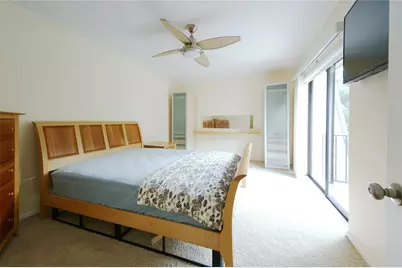 1700 Embassy Drive #Apt 504, West Palm Beach, FL 33401 - Photo 9