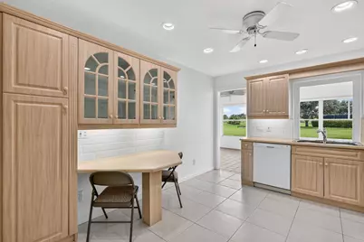 873 Lake Orchid Circle, Vero Beach, FL 32962 - Photo 31