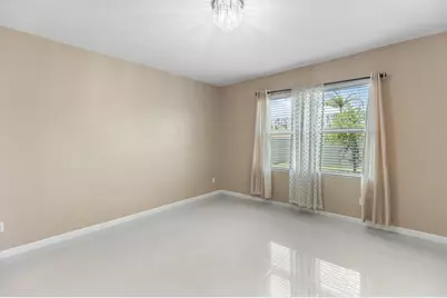 11044 SW Vasari Way, Port Saint Lucie, FL 34987 - Photo 13