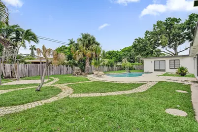 885 Azalea Court, Plantation, FL 33317 - Photo 35