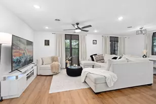 955 Tomes Ct, Orlando, FL 32825 - Photo 11