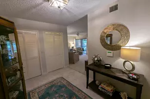 16941 Waterbend Dr, Jupiter, FL 33477 - Photo 3