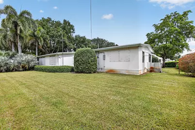 520 Beachwood Lane, Plantation, FL 33317 - Photo 9