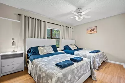 1602 Montauk Drive, Wellington, FL 33414 - Photo 13